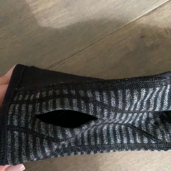 Lululemon Reversible Zip Up! - Picture 4 of 4